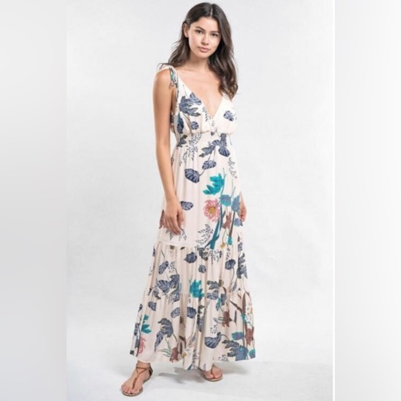 lovestitch Dresses & Skirts - NWT Lovestitch Off White Floral Maxi Dress Sizes S